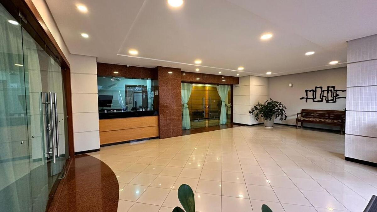 Apartamento Na Quadra Da Vitória